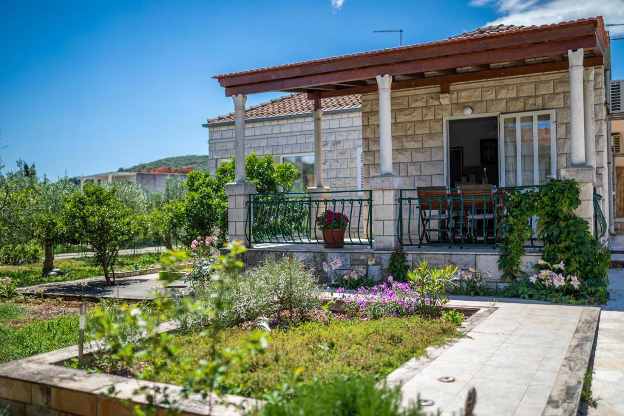 Sunny House Appartement Korčula Buitenkant foto